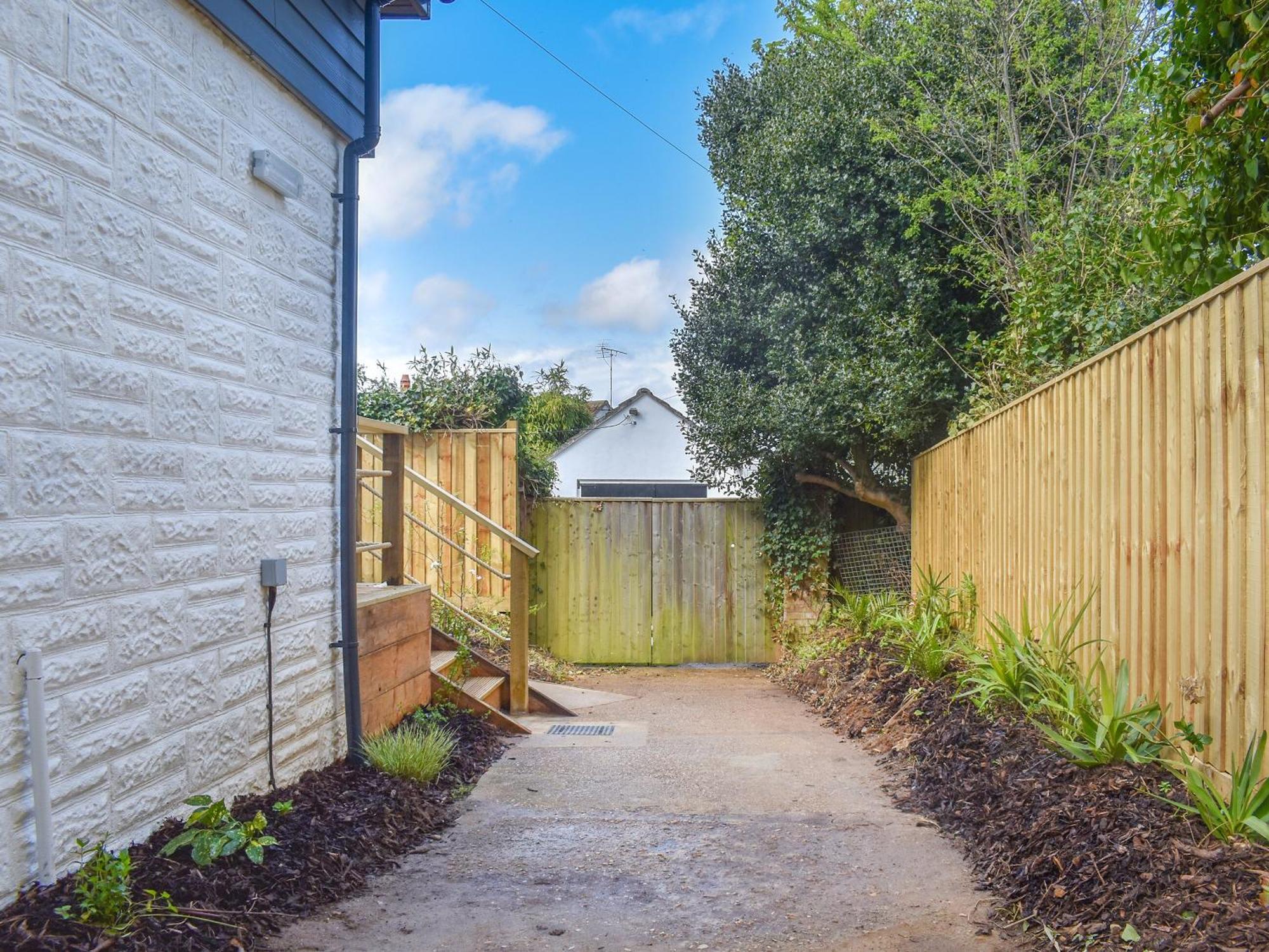 Sunny South Lodge Sandown Exterior photo